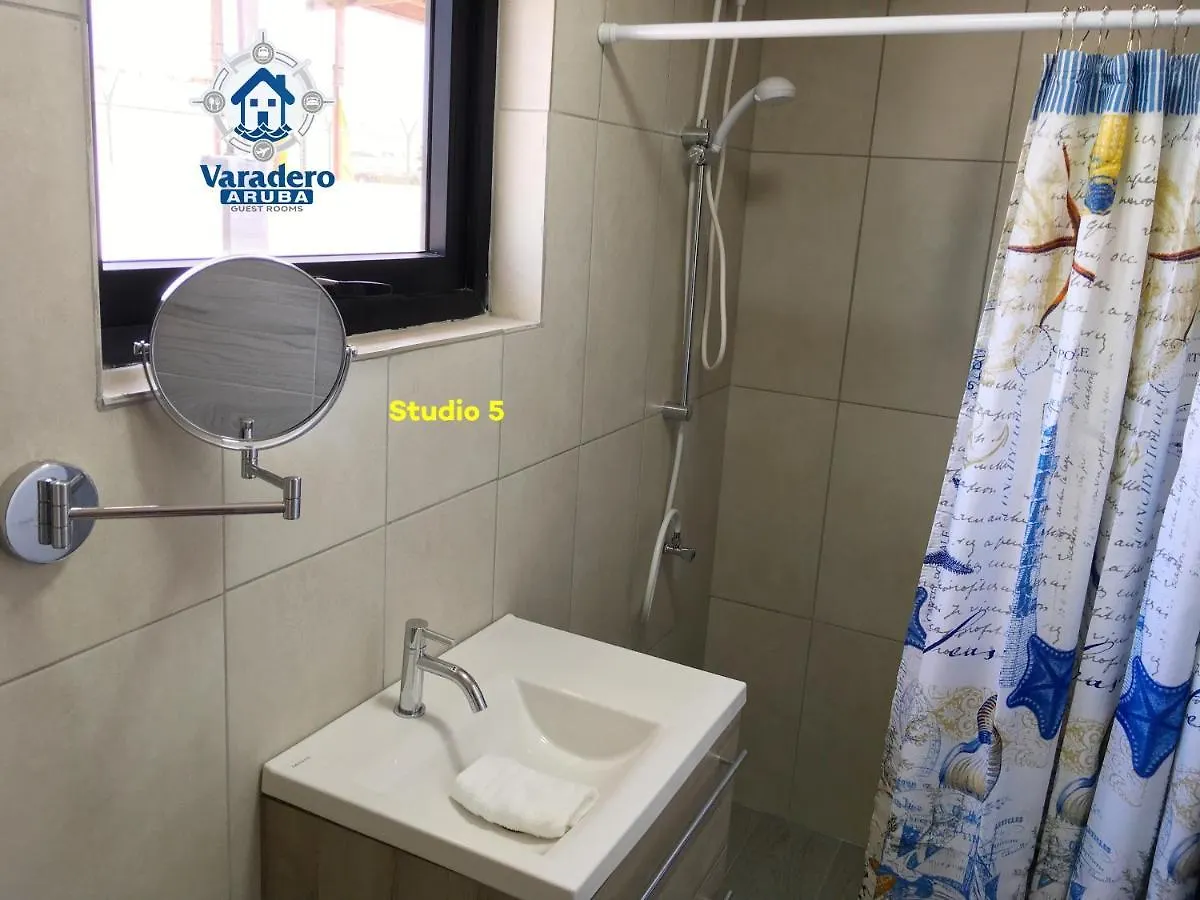 Varadero Marina Airport Guests Rooms Oranjestad