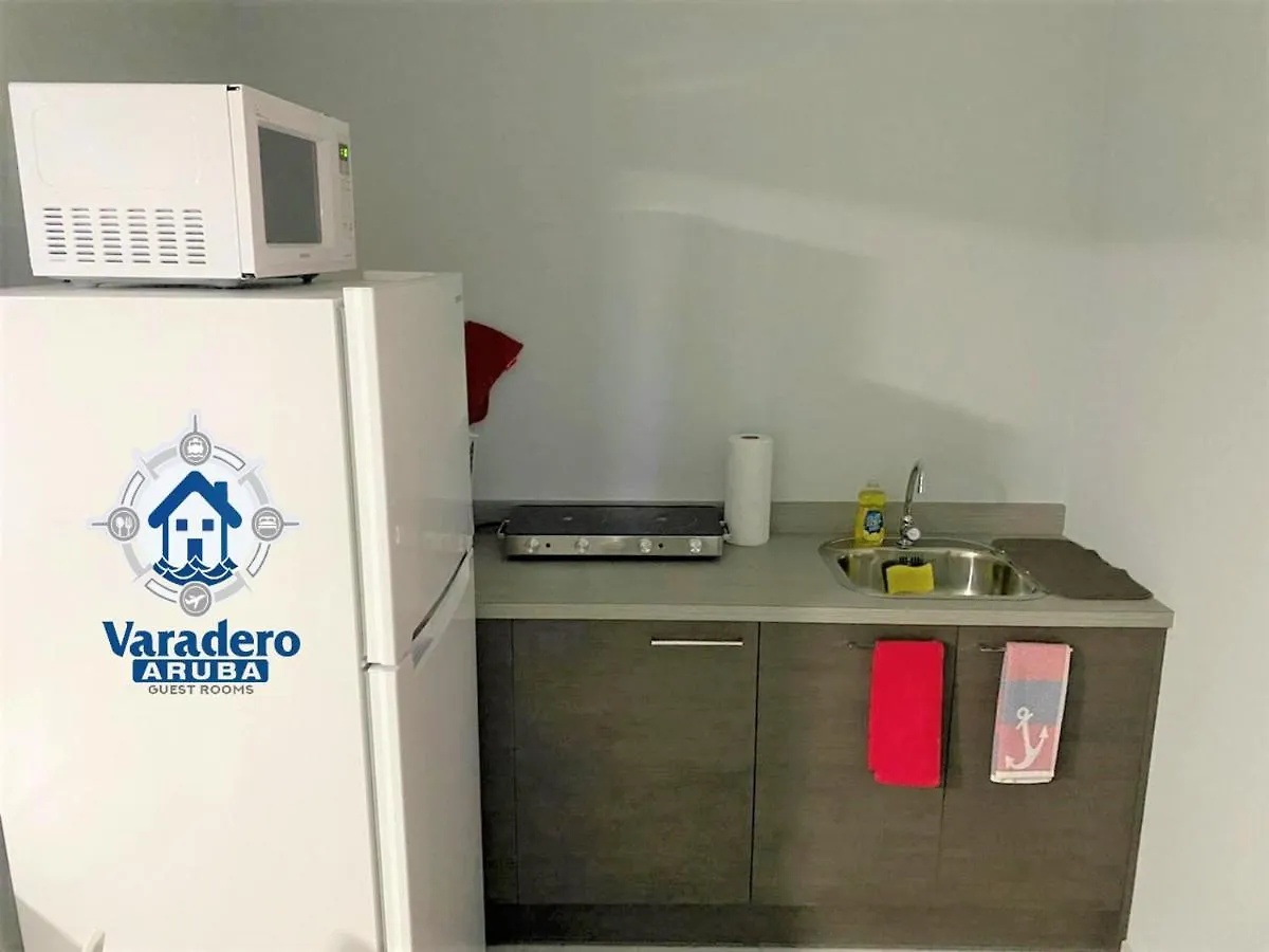 Varadero Marina Airport Guests Rooms Oranjestad